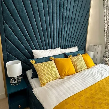 Beldorado - Waterfront Royal Luxury